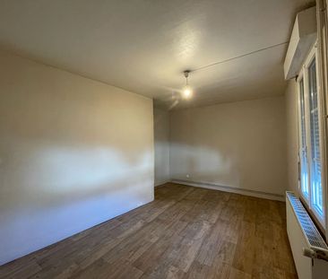 Location Maison 4 pièces 87m² - Photo 2