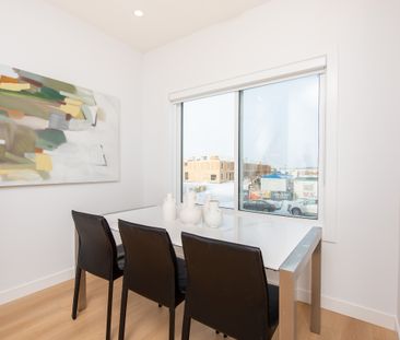 Breeze Nouveau Townhouses - Get 1/2 Month Free! - Photo 5