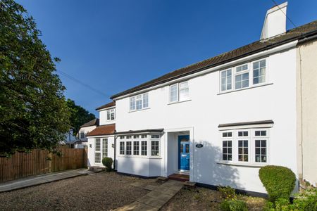 Westlands Court, Epsom, Surrey, KT18 7NW - Photo 4