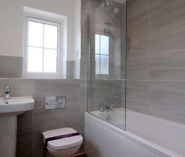 Magnolia Close, BN27 - Photo 4