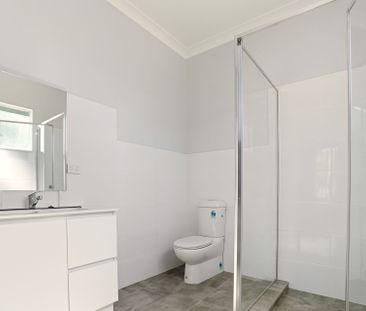 Private renovated home in the heart of town - Photo 6