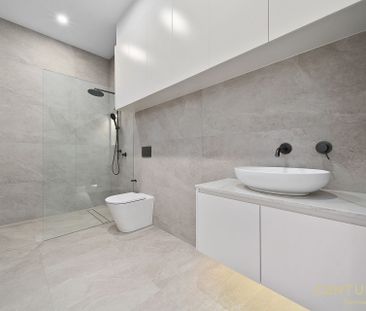Combining Modern Design & Comfort&excl; Brand New Granny Flat - Photo 6