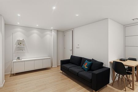 2 Bed Flat, Seven Sisters Road, N7 - Photo 2