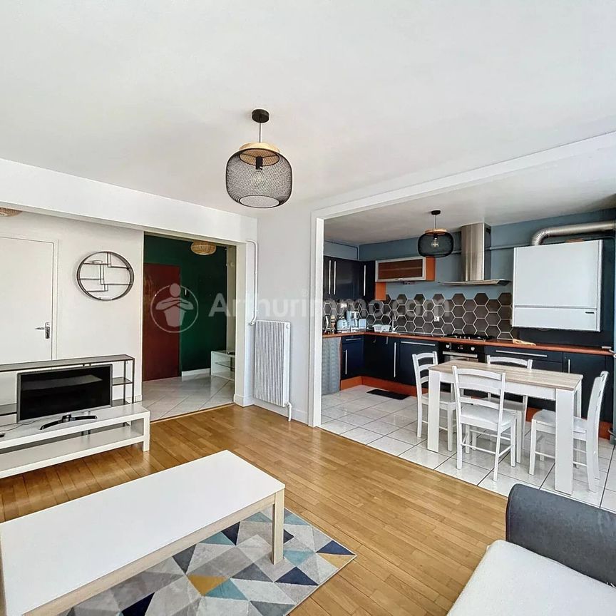 Location Appartement 2 pièces 47 m2 à Clermont-Ferrand - Photo 1