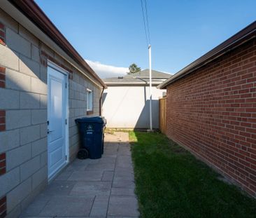 For Lease - 3 Duckworth Street, Toronto, Ontario - Photo 1