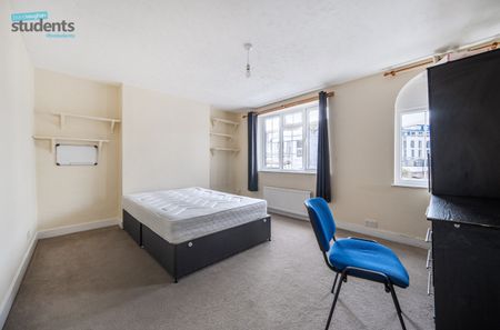 3 bedroom maisonette to rent - Photo 3