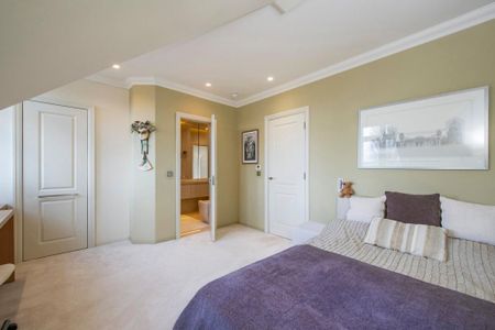 5 bedroom terraced house to rent - Photo 3