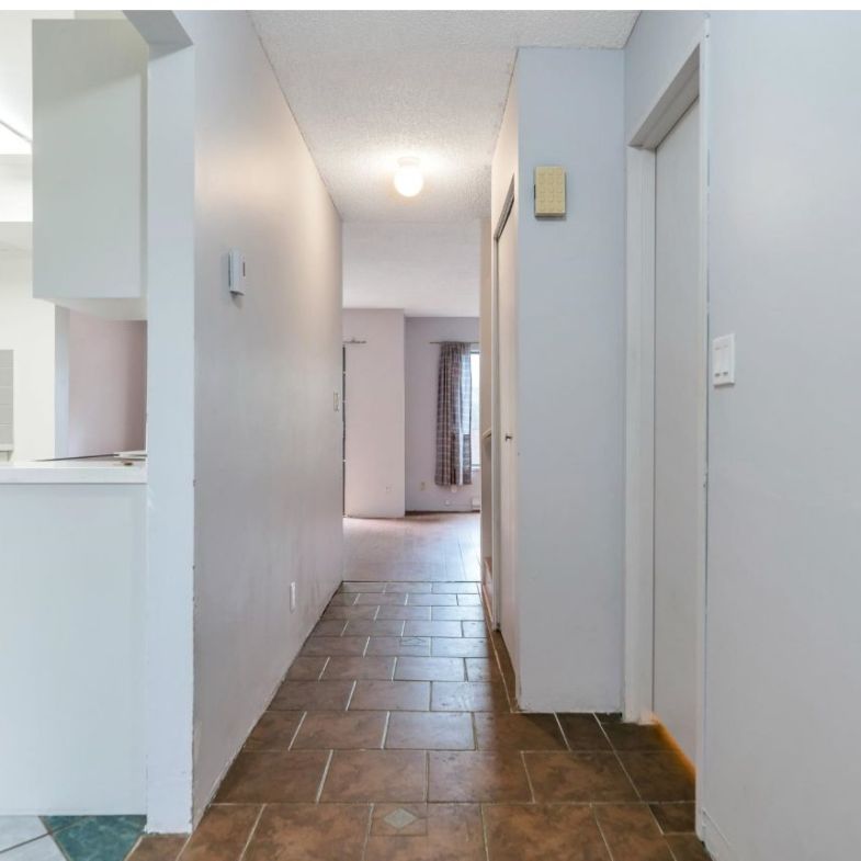 118-13880 74 Avenue, Surrey - Photo 1