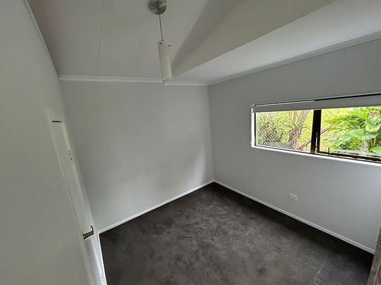 Snells Beach sunny and private 1 bedroom flat - Photo 1