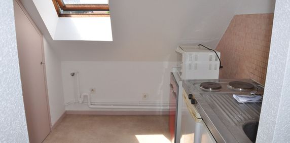 Location Appartement 1 pièce 15m² - Photo 2