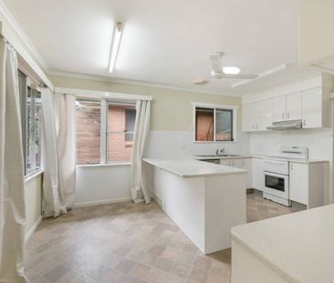 7 Rowe St, 4350, Centenary Heights - Photo 1