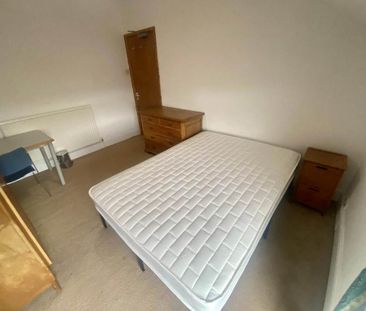 4 bedroom house to rent - Photo 5