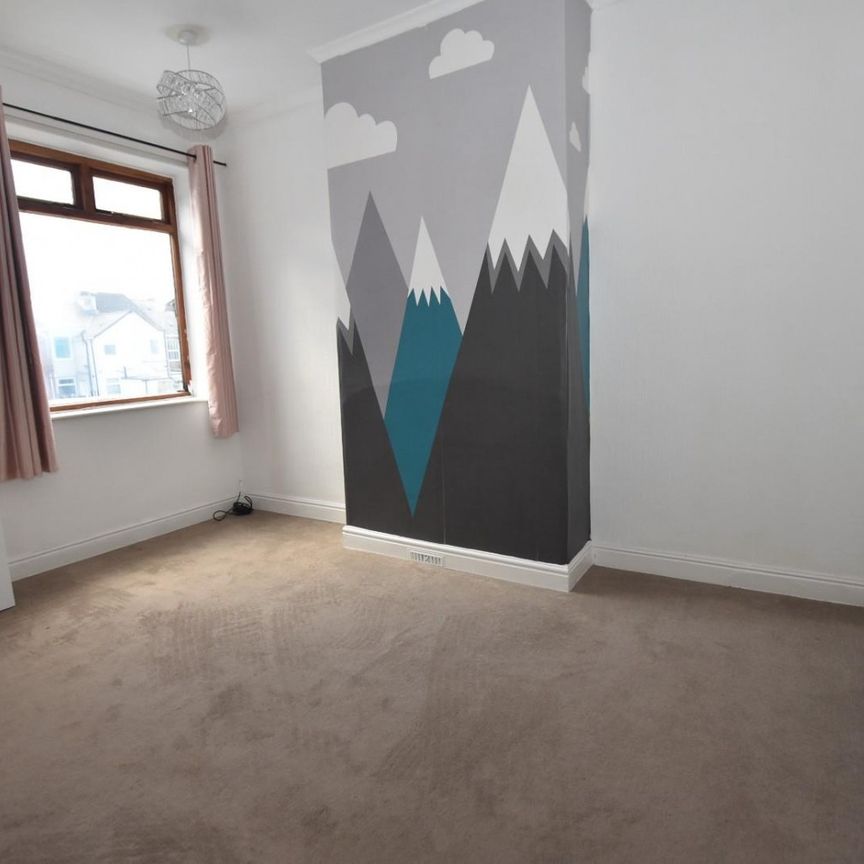 2 bedroom House To Let - Photo 1
