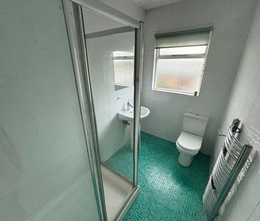 Terraced House to rent on - Photo 4