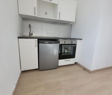 Location Appartement 2 pièces 45m² CAMBRAI 59400 - Photo 2