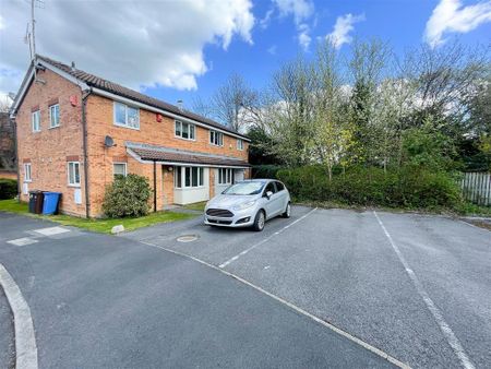 2 bedroom semi-detached house to rent - Photo 5