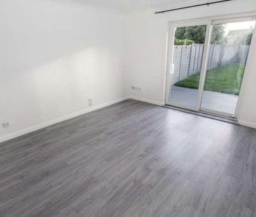 Rye Walk, Herne Bay, CT6 - Photo 4