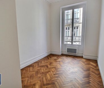 Location Appartement 2 pièces 60m² BORDEAUX 33000 - Photo 5