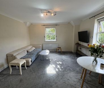 2 bedroom flat to rent - Photo 3