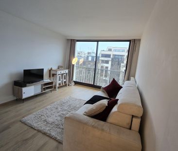 T1 meublé dans résidence de standing en hyper centre - Photo 1