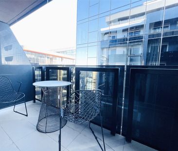 Furnished Studio - Photo 3