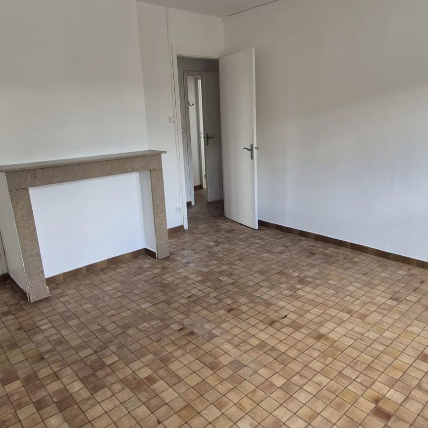 Location Appartement 2 pièces 52m² ARQUES 62510 - Photo 1