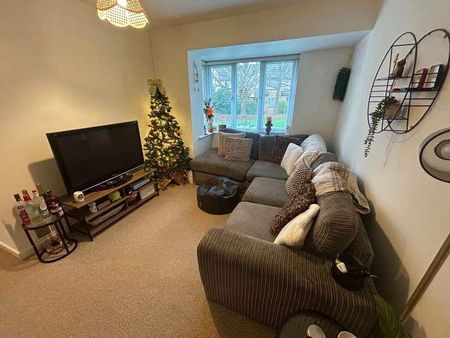 Glyndebourne Gardens, Banbury, OX16 - Photo 4