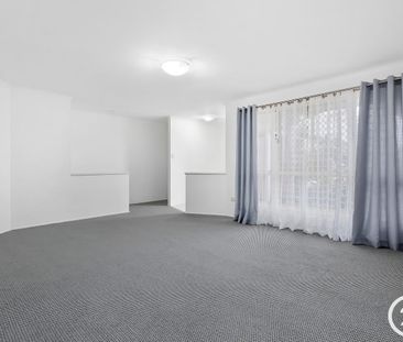 Amazing Renovated Family Home - $1,050 Per Week - Unfurnished - Ava... - Photo 1