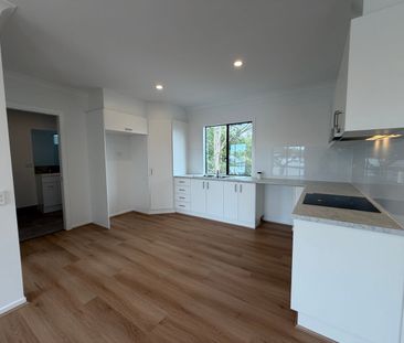 Brand New!! Modern 3-Bedroom 2-Bathroom Granny Flat in Mount Gravat... - Photo 5