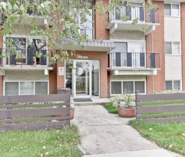 Grace Manor | 14925 102 Avenue, Edmonton - Photo 1