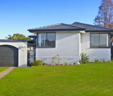 4 Bedroom Family Home With Swimming Pool - Photo 5