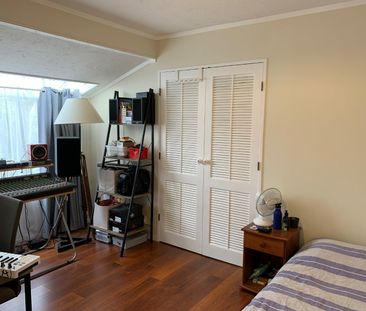 27 Abilene Crescent, Churton Park - Photo 2