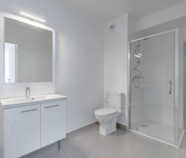 location Appartement T2 DE 42.71m² À NICE - Photo 3