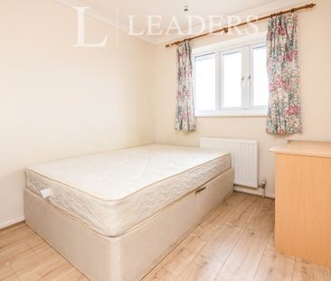 3 bedroom semi-detached to rent Hillcrest, CB23 - Photo 1