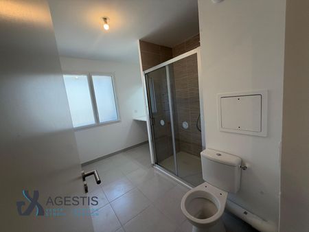 APPARTEMENT T2 56M - Photo 3