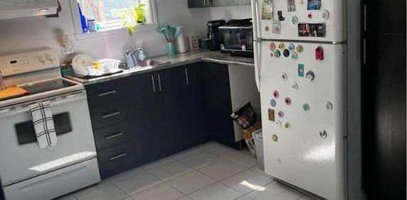 Magnifique 4 ½ à Louer à Saint-Émile (Québec) , - Dispo 1er février - Photo 2