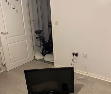 Room in a Shared House, Pretend Road, B23 - Photo 5