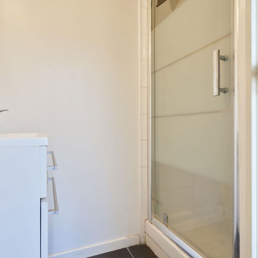 Croix G Roommate 5 Bedrooms at Roubaix - Photo 1