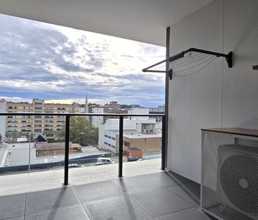 Prime Location&comma; near New 1 Bedroom Unit with a Carspace and S... - Photo 5