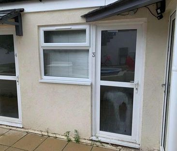 |ref: |, Dyer Road, Southampton, SO15 - Photo 5