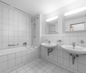 Sonnige Aussichten für Paare oder Familien - Photo 4