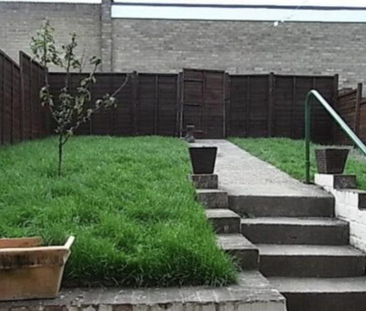 2 bedroom house to rent - Photo 2