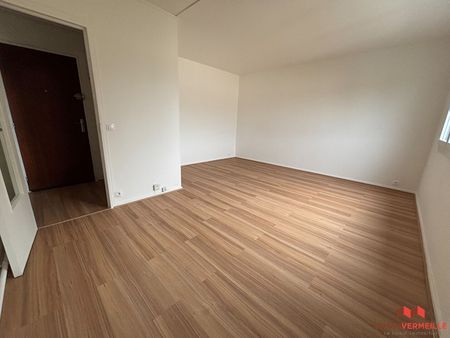 Location Appartement 1 pièce 34m² - Photo 5