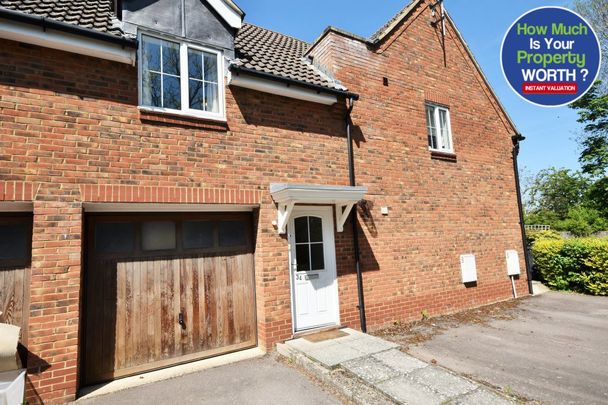 Sharnbrook - Photo 1