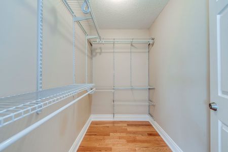 For Lease - 5254 Astwell Avenue Unit# Upper, Mississauga, Ontario - Photo 5