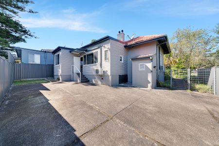 79 Centennial Avenue, Lane Cove. - Photo 4