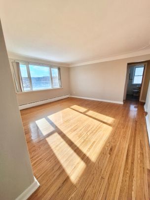 For Lease - 1 Osler Court Unit# 201, Hamilton, Ontario - Photo 1