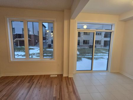 For Lease - 2085 HORACE DUNCAN Crescent, Oshawa, Ontario - Photo 2