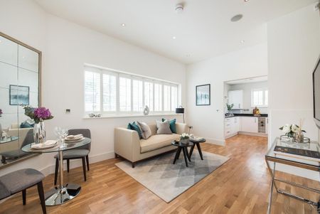 1 bedroom mews to rent - Photo 3
