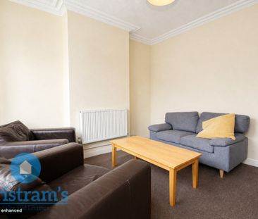 3 bed Mid Terraced House for Rent - Photo 5